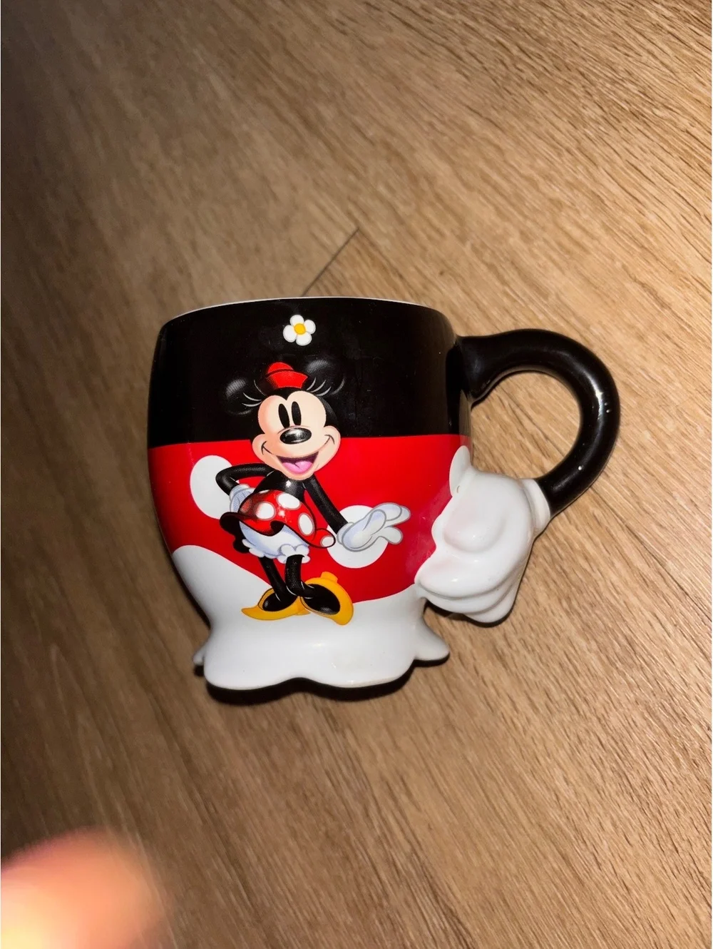 Disney Parks Minnie Mouse 3D Glove Ceramic Mug d124